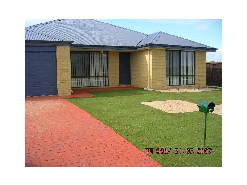 33 Jupiter Drive, Australind WA 6233