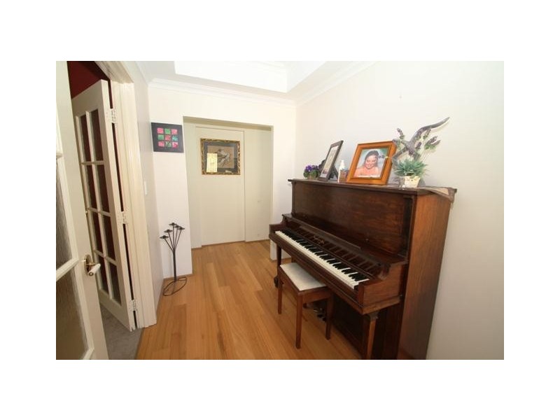 6 Fletcher Court, Leschenault WA 6233