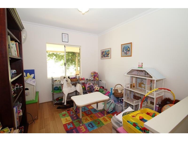 6 Fletcher Court, Leschenault WA 6233