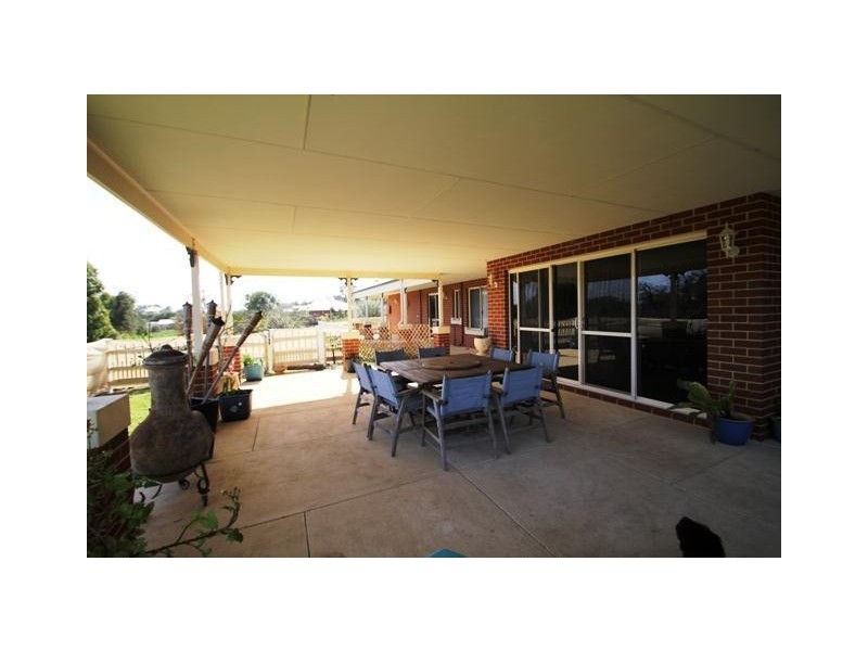 6 Fletcher Court, Leschenault WA 6233