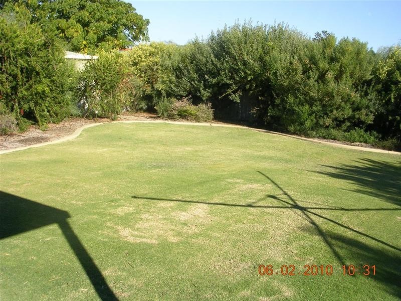 24 Glenhuon Boulevard, Eaton WA 6232