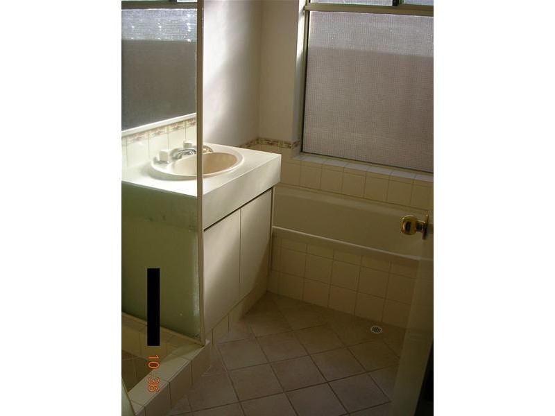 24 Glenhuon Boulevard, Eaton WA 6232