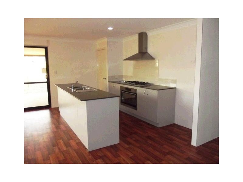 5/6 Norfolk Lane, Australind WA 6233