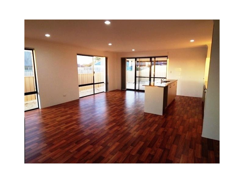 5/6 Norfolk Lane, Australind WA 6233