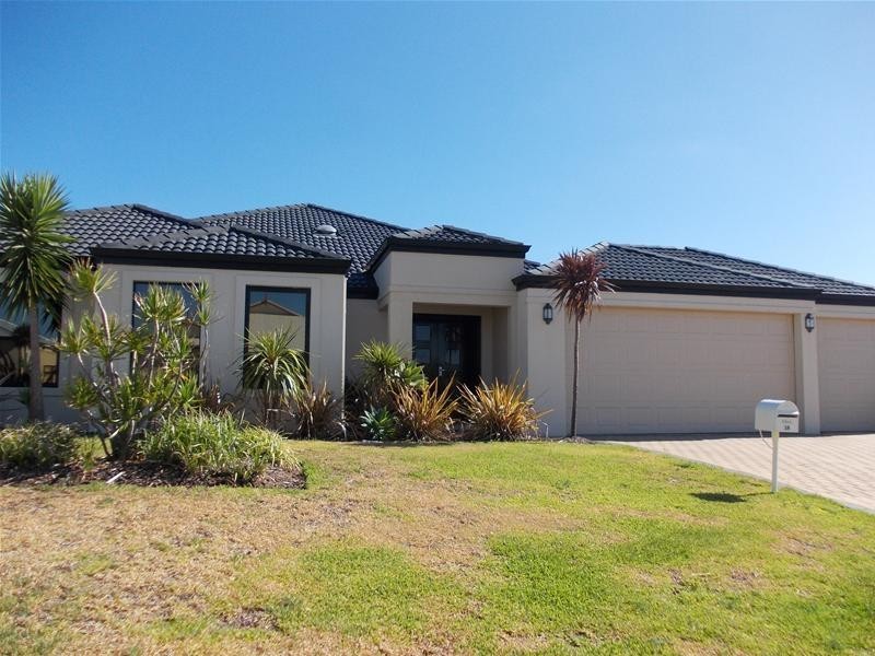 38 Walton Approach, Dalyellup WA 6230