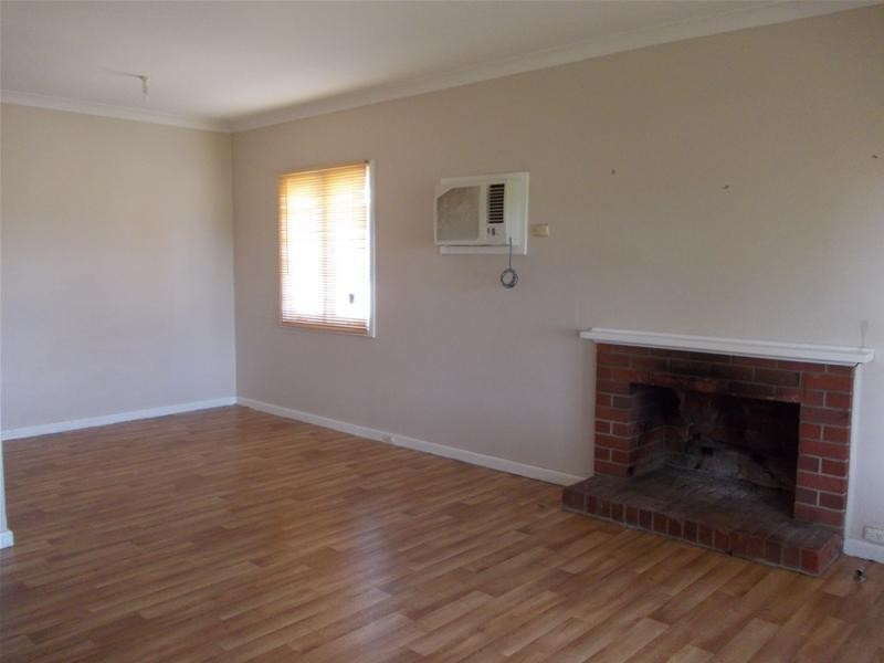 3 Anthony Street, Harvey WA 6220