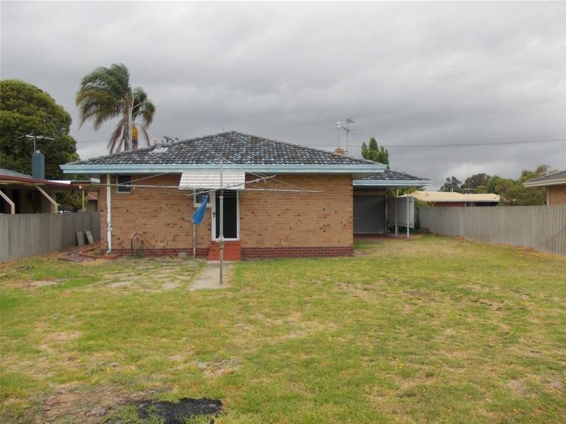 10 Barnes Crescent, Bunbury WA 6230