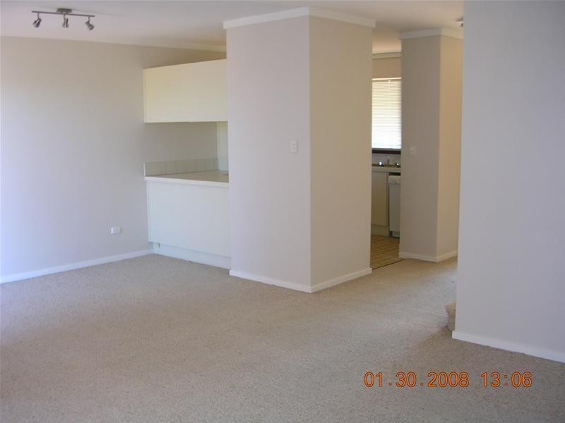 17/13 Upper Esplanade, Bunbury WA 6230