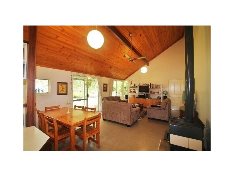 204 Yalinda Drive, Gelorup WA 6230