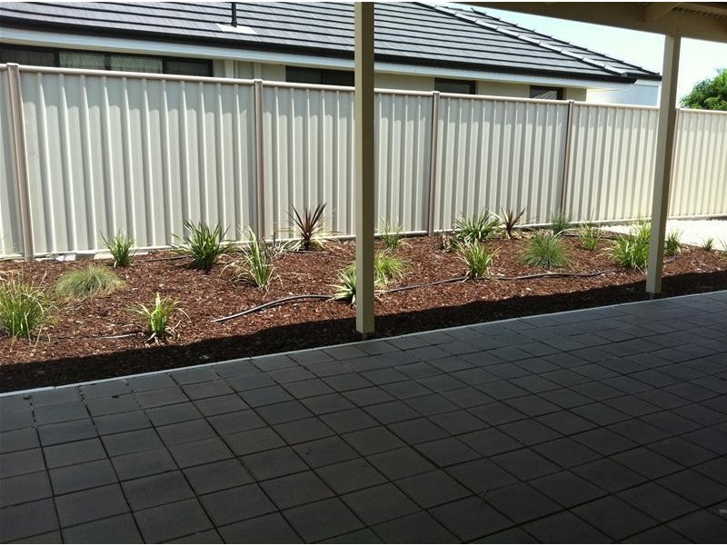 8 Sunstone Brace, Australind WA 6233