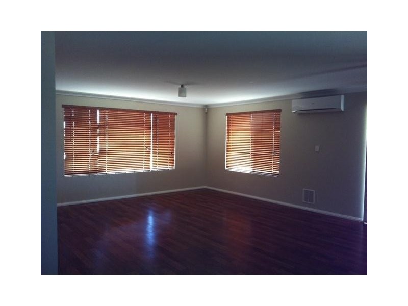 8 Sunstone Brace, Australind WA 6233