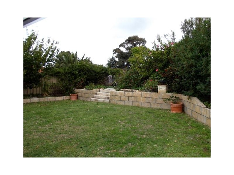 1 Hanks Way, Australind WA 6233