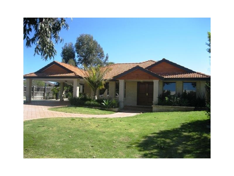 6 Braidwood Drive, Australind WA 6233