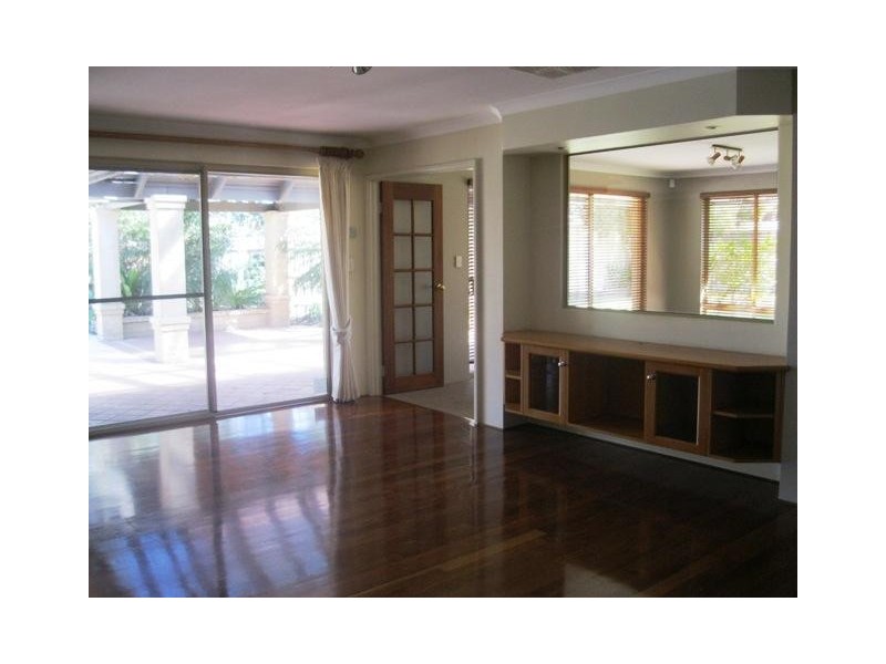 6 Braidwood Drive, Australind WA 6233