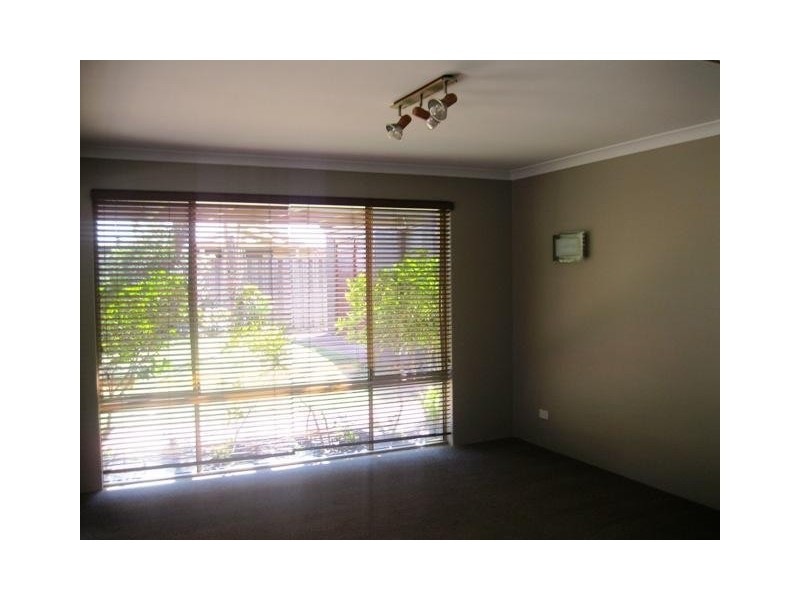 6 Braidwood Drive, Australind WA 6233