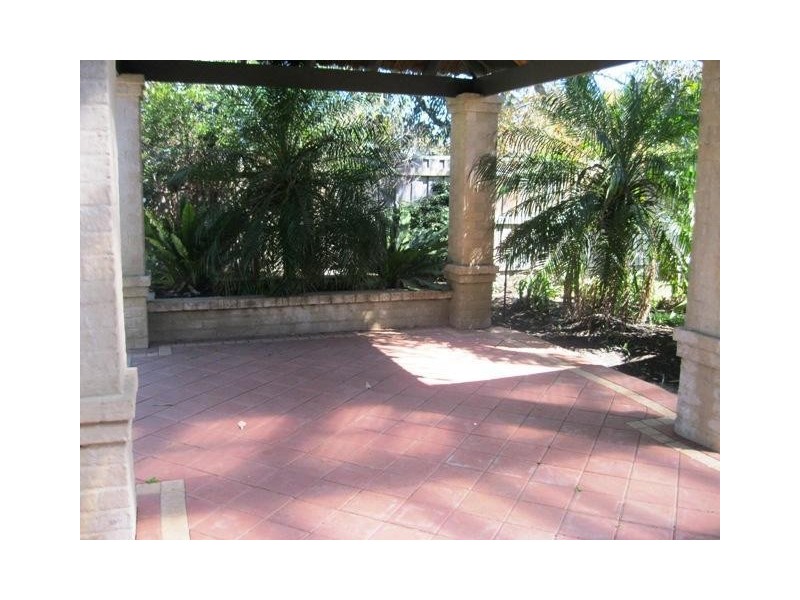 6 Braidwood Drive, Australind WA 6233