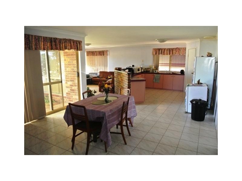 7 Usher Place, Australind WA 6233