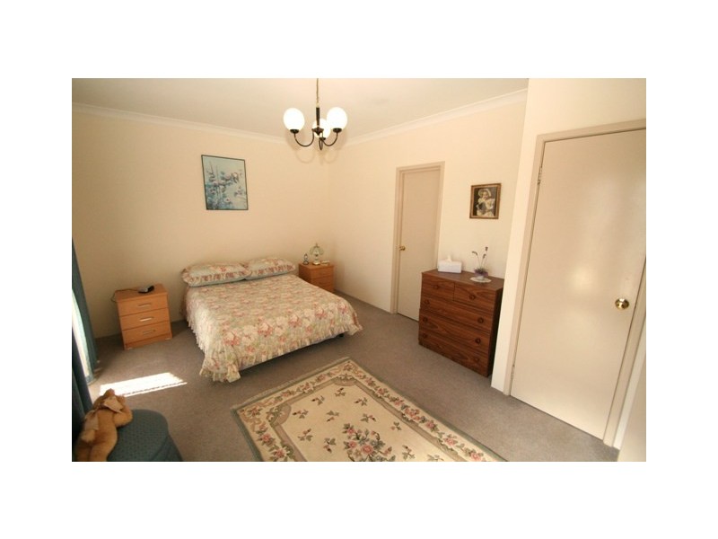 12 Hughlings Place, Australind WA 6233