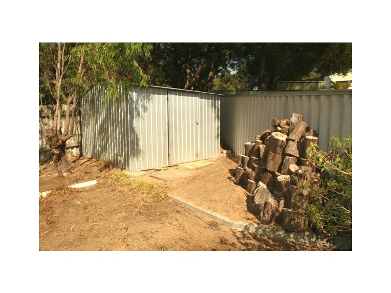 12 Hughlings Place, Australind WA 6233