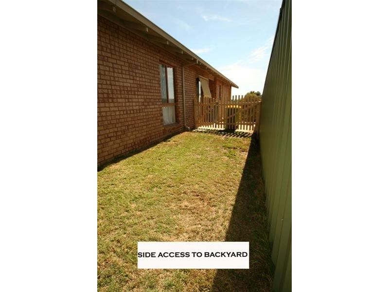 12 Hughlings Place, Australind WA 6233