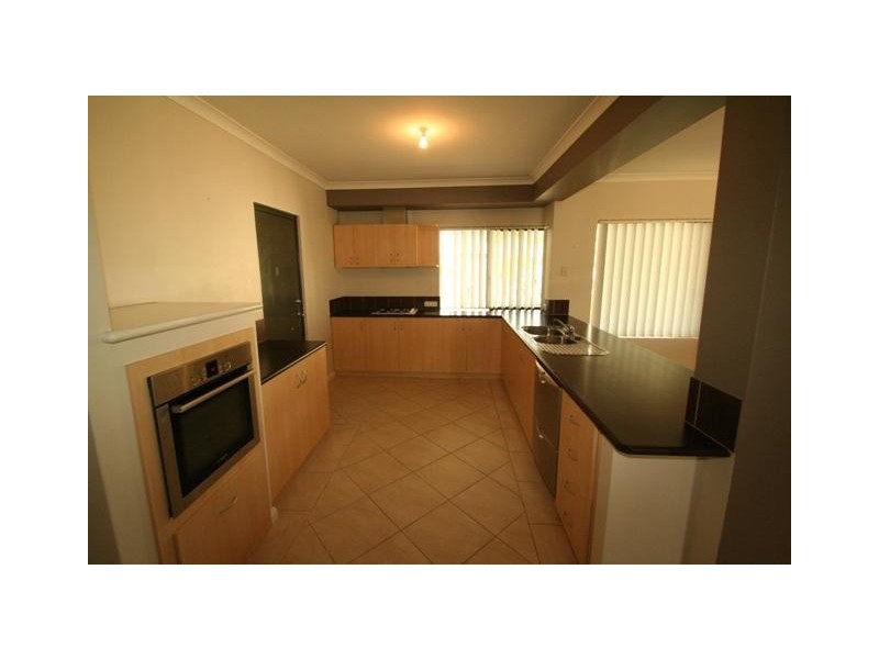 8 Cassia Place, Glen Iris WA 6230