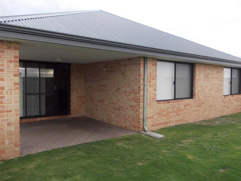 31 Denebola Drive, Australind WA 6233