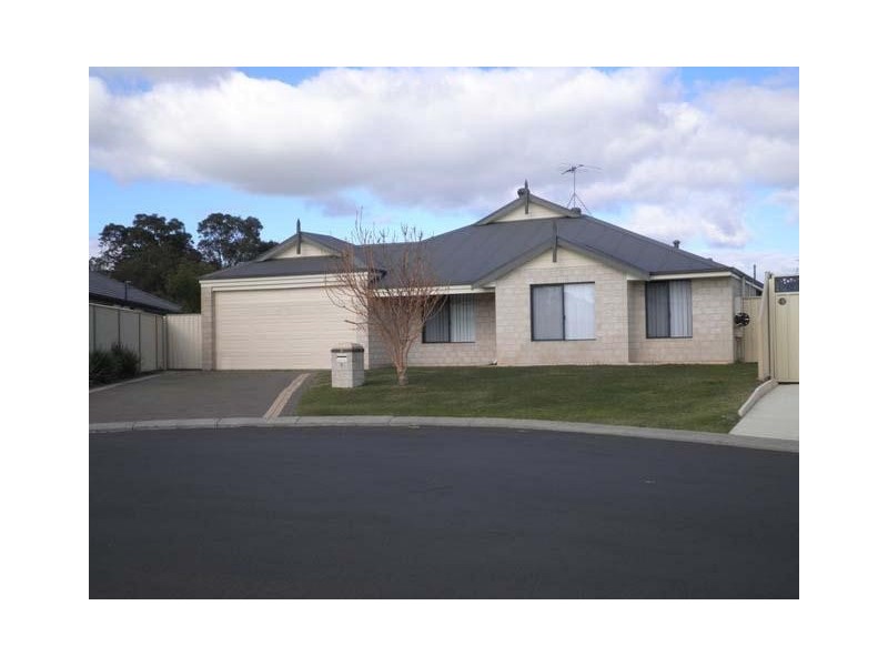 8 Cassia Place, Glen Iris WA 6230