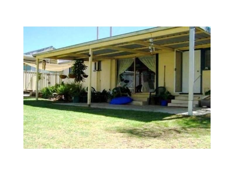 11 Bushell Street, Carey Park WA 6230