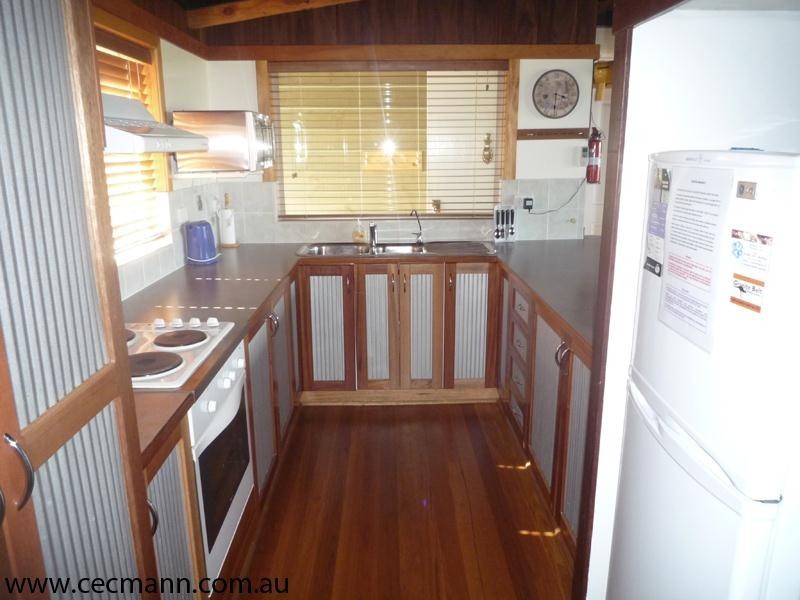 26172 New England  Highway, Stanthorpe QLD 4380