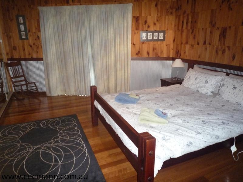 26172 New England  Highway, Stanthorpe QLD 4380