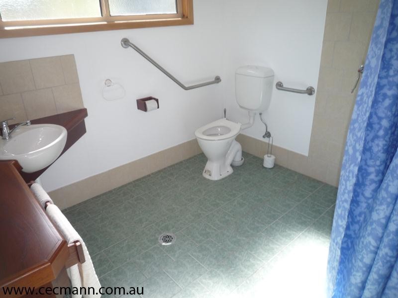 26172 New England  Highway, Stanthorpe QLD 4380