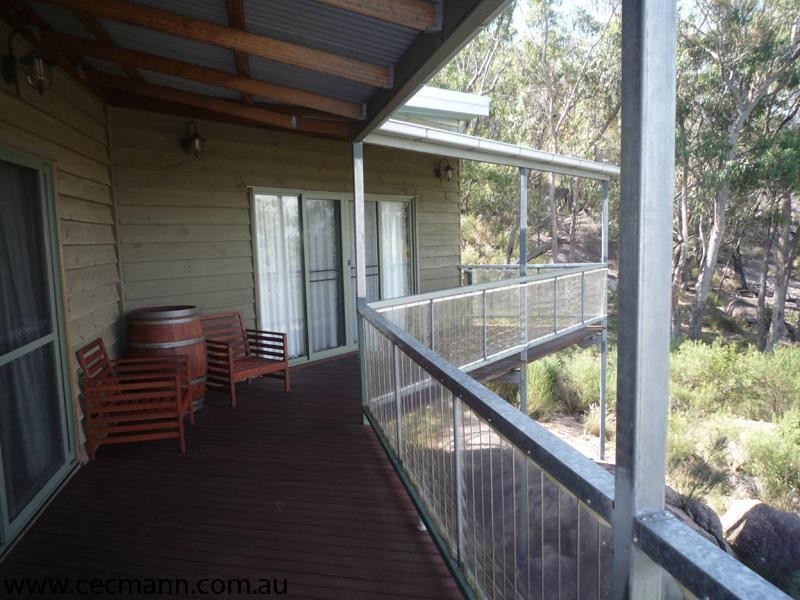 26172 New England  Highway, Stanthorpe QLD 4380