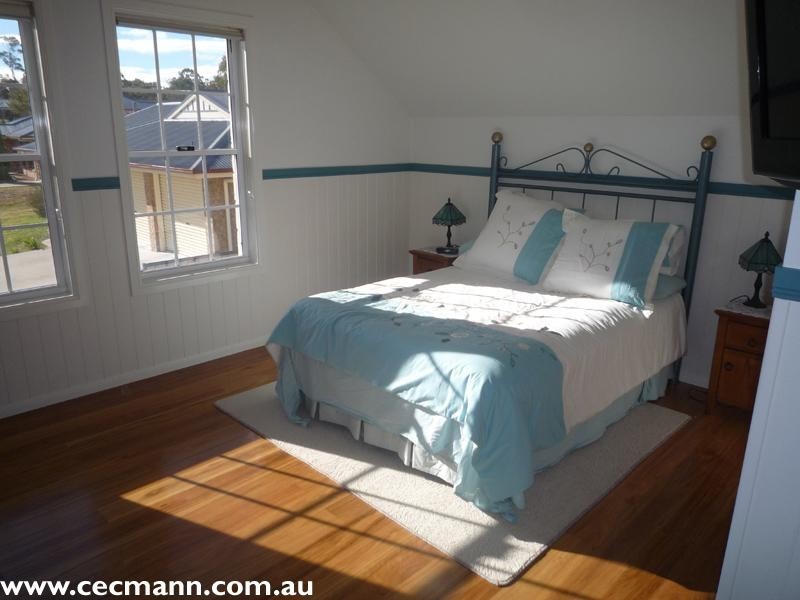 17 Fairway Crescent, Stanthorpe QLD 4380