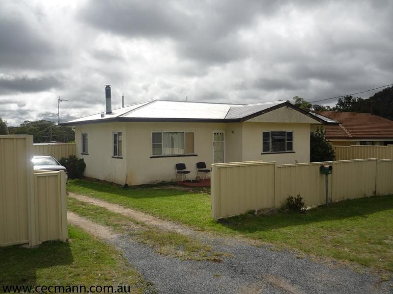 18 Gleeson Street, Stanthorpe QLD 4380