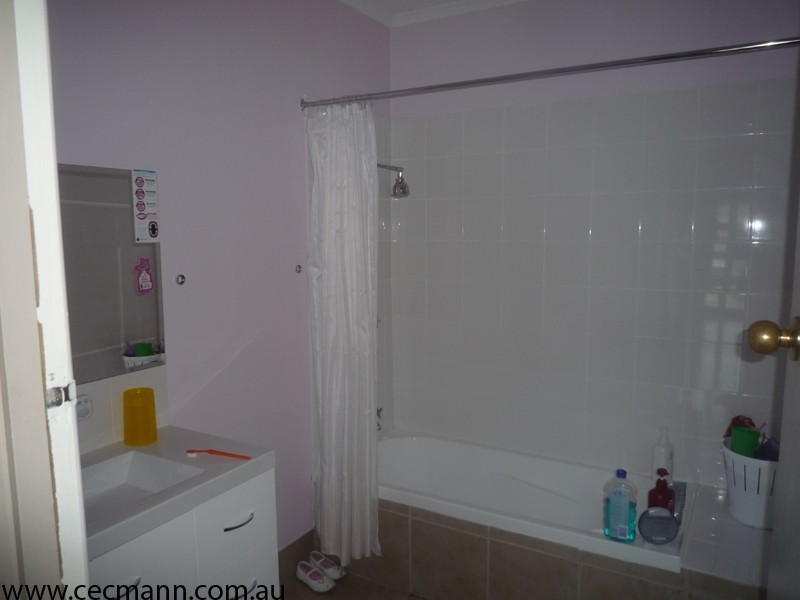 23 Leslie Parade, Stanthorpe QLD 4380