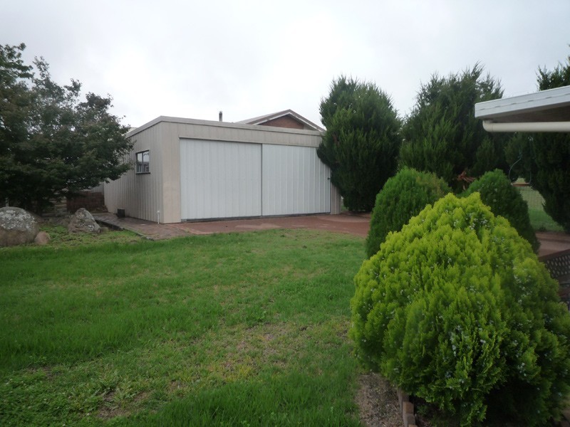 74 College Road, Stanthorpe QLD 4380