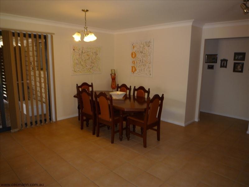 49 Hoult Street, Stanthorpe QLD 4380