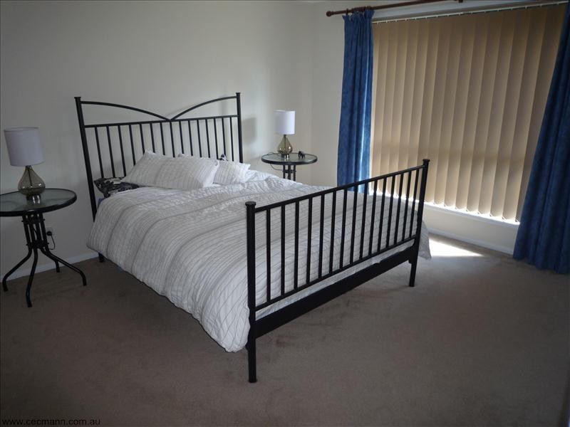 49 Hoult Street, Stanthorpe QLD 4380