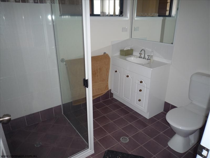 49 Hoult Street, Stanthorpe QLD 4380