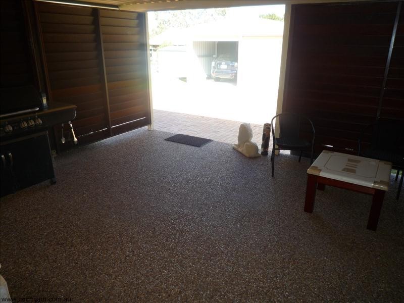 49 Hoult Street, Stanthorpe QLD 4380