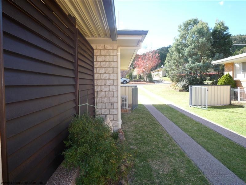 49 Hoult Street, Stanthorpe QLD 4380