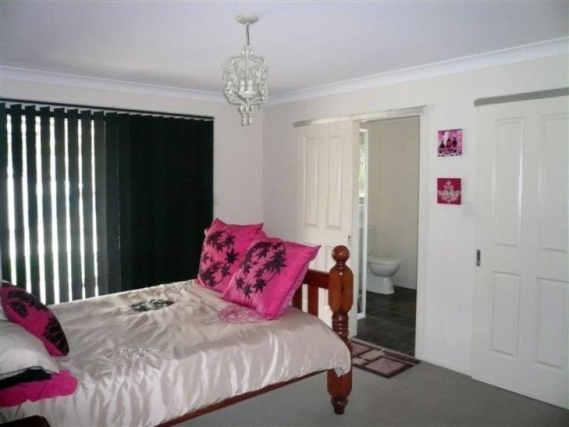 95 Whiskey Gully Road, Stanthorpe QLD 4380