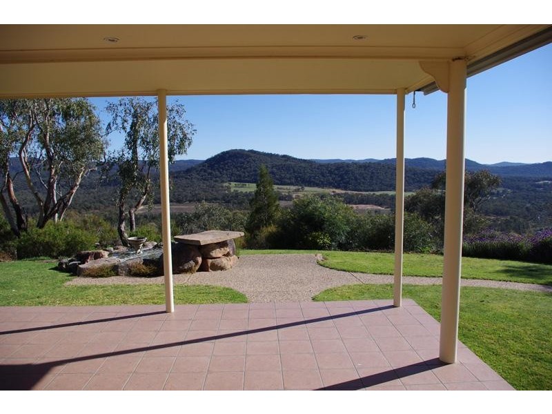 67 Rapisarda  Lane, Stanthorpe QLD 4380