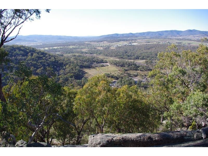 67 Rapisarda  Lane, Stanthorpe QLD 4380