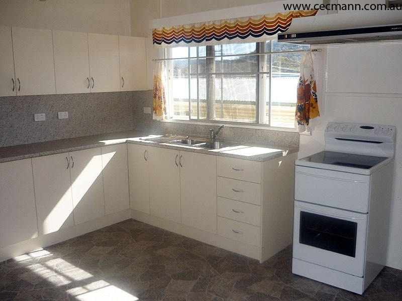 19 Gleeson Street, Stanthorpe QLD 4380