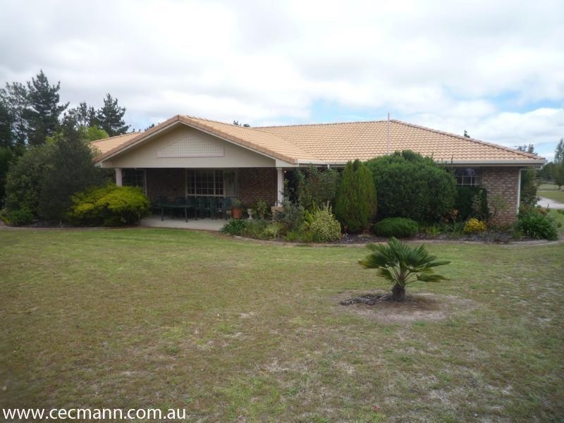 8 Brunckhorst Avenue, Stanthorpe QLD 4380