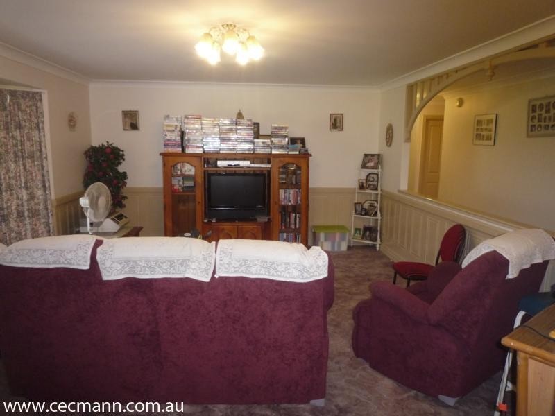 8 Brunckhorst Avenue, Stanthorpe QLD 4380