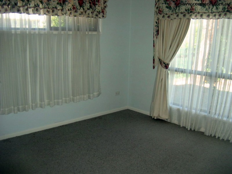 64 Wallangarra Road, Stanthorpe QLD 4380