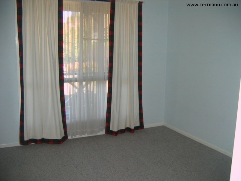 64 Wallangarra Road, Stanthorpe QLD 4380