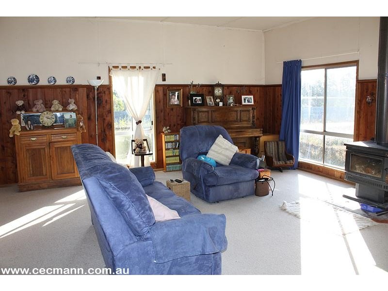 26 Halloran Drive, Stanthorpe QLD 4380